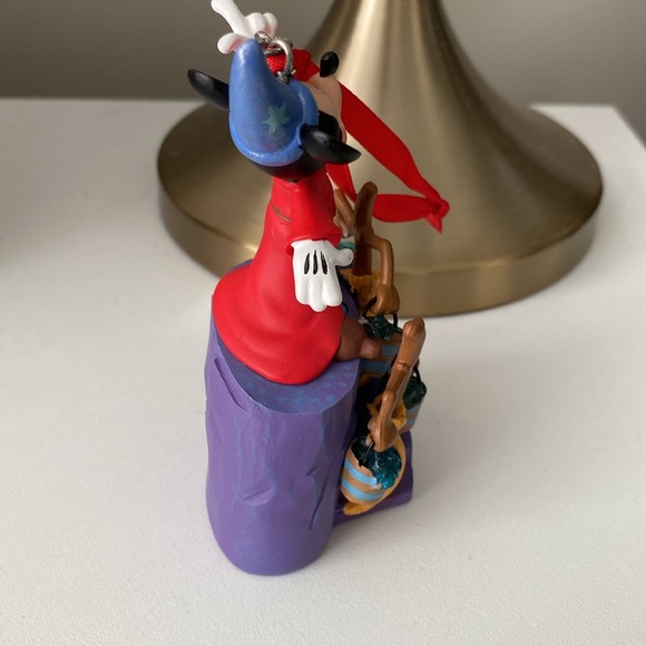 Disney Parks sorcerer Mickey ornament - Picture 4 of 5